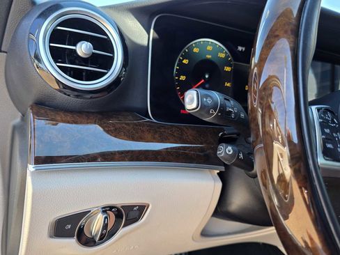 Used 2023 Mercedes-Benz E 450 4MATIC All-Terrain Wagon image 19