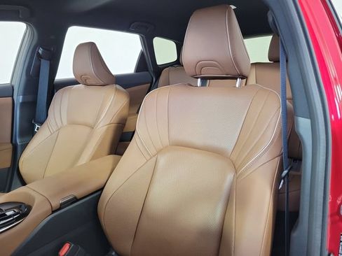 Used 2025 Toyota Crown Signia AWD/4WD image 20