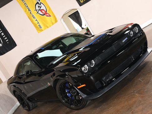 Used 2023 Dodge Challenger R/T Scat Pack RWD image 77