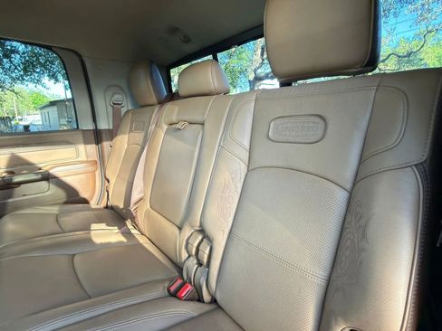 Used 2023 RAM 3500 Limited AWD/4WD image 26