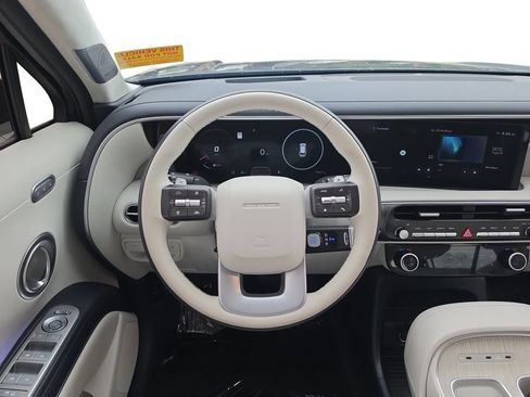 Certified 2026 Hyundai Palisade Calligraphy FWD image 12