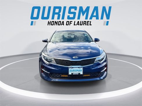 Used 2016 Kia Optima LX w/ LX Convenience Package image 3