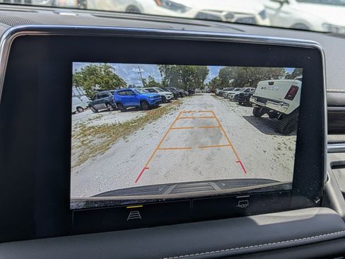 Used 2023 Chevrolet Tahoe Premier RWD image 28
