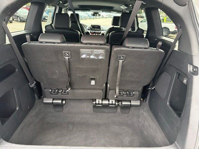 Used 2025 Honda Odyssey Sport-L image 14