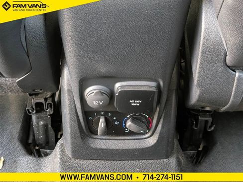 Used 2023 Ford Transit Connect XL FWD image 25