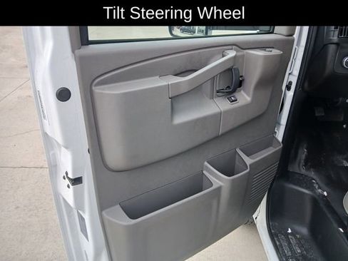 New 2025 GMC Savana 3500 Work Van w/ Power Convenience Package image 12