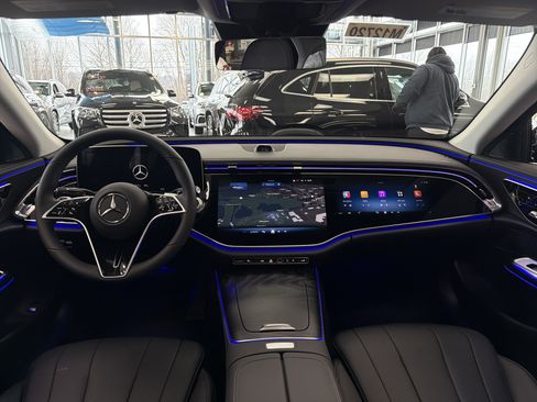 New 2026 Mercedes-Benz E 350 E 350 4MATIC Sedan image 12