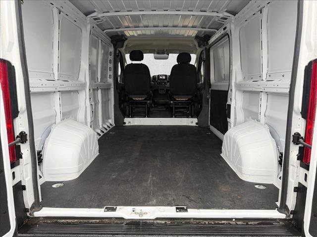 Used 2025 RAM ProMaster 2500 FWD image 6