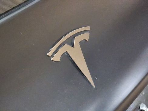 Used 2022 Tesla Model 3 image 25
