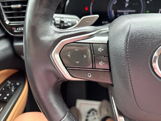 Used 2024 Lexus NX 350h AWD image 11