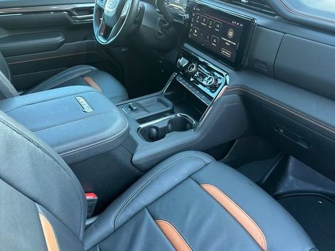 Used 2025 GMC Sierra 2500 AT4 w/ AT4 Premium Plus Package AWD/4WD image 83