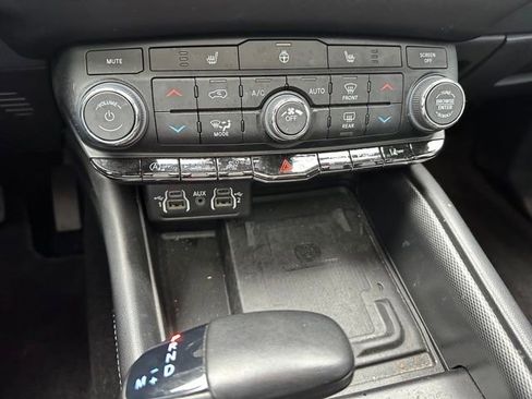 Used 2022 Dodge Durango GT AWD/4WD image 18