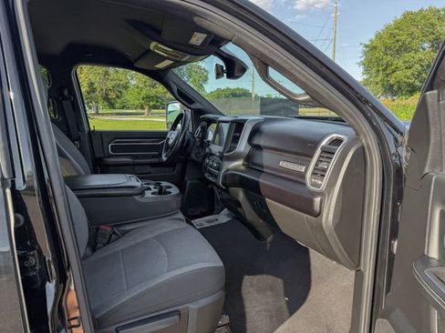 Used 2024 RAM 2500 Big Horn AWD/4WD image 23