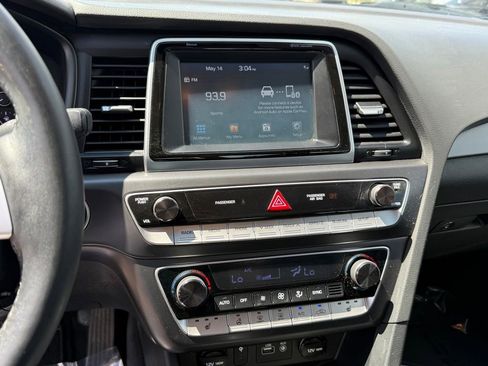 Used 2019 Hyundai Sonata SEL FWD image 19