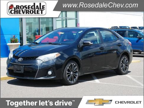 Used 2015 Toyota Corolla S FWD image 1