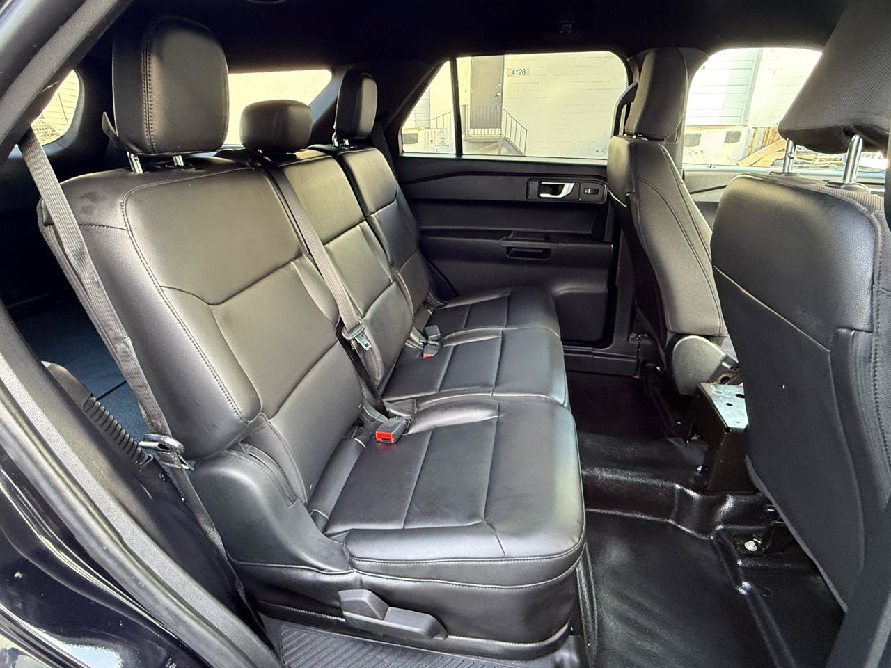 Used 2021 Ford Explorer 4WD Police Interceptor image 18
