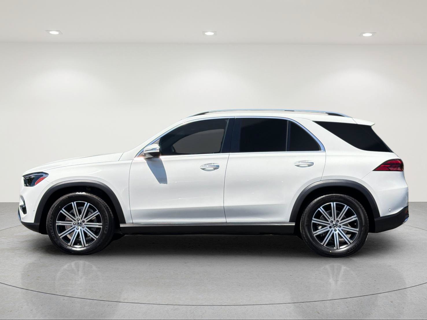 Used 2026 Mercedes-Benz GLE 350 4MATIC image 2