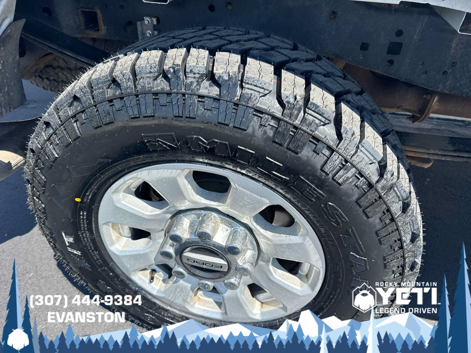 Used 2024 Ford F250 XLT w/ FX4 Off-Road Package AWD/4WD image 11