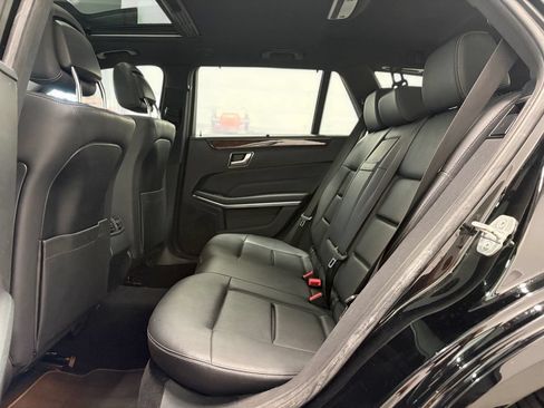 Used 2015 Mercedes-Benz E 350 4MATIC Wagon image 12