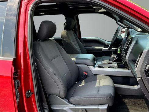 Used 2019 Ford F150 XLT w/ Equipment Group 302A Luxury AWD/4WD image 34