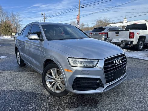Used 2018 Audi Q3 2.0T Premium Plus w/ Premium Plus Package AWD/4WD image 4