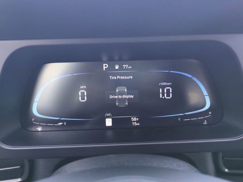 New 2026 Hyundai Elantra SEL Sport Premium FWD image 32