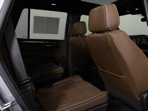 Certified 2025 Chevrolet Tahoe High Country w/ Sun And Tow Package image 38