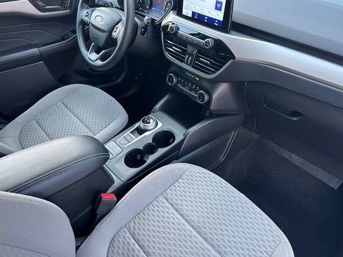 Certified 2022 Ford Escape SE FWD image 17