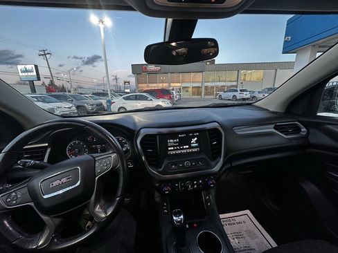 Used 2019 GMC Acadia SLE w/ Driver Alert Package I image 15
