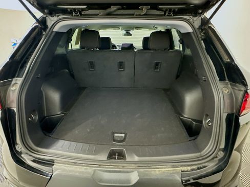 Used 2025 Chevrolet Blazer LT image 30