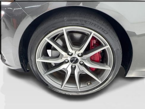 Used 2025 Genesis G70 2.5T RWD image 12