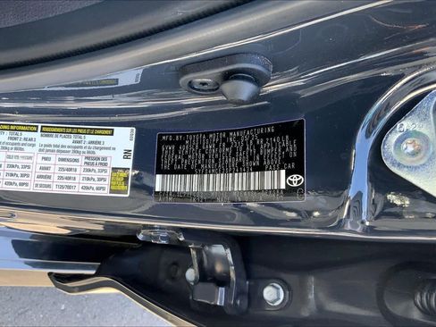 Certified 2025 Toyota Corolla SE FWD image 35