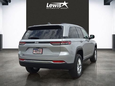New 2026 Jeep Grand Cherokee Laredo X AWD/4WD image 4
