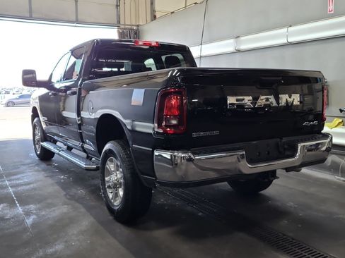 Used 2025 RAM 2500 Big Horn AWD/4WD image 8
