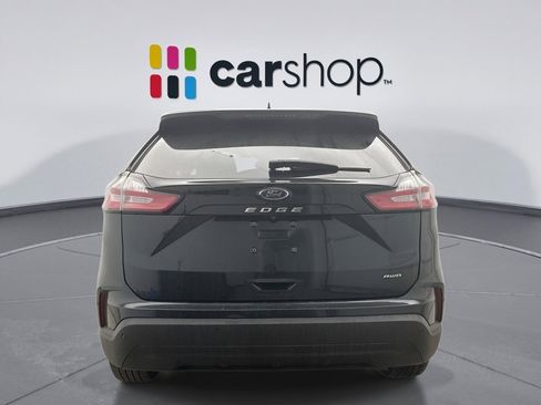 Used 2022 Ford Edge SE image 4
