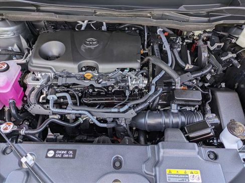 Certified 2026 Toyota Sienna XLE FWD image 24