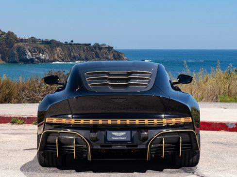 Used 2024 Aston Martin Valour image 43