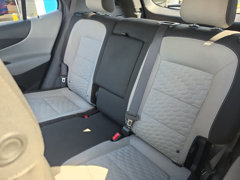 Used 2021 Chevrolet Equinox LT FWD image 25