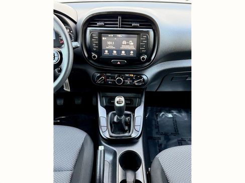 Used 2021 Kia Soul LX image 26