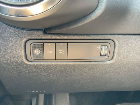 Used 2025 Chevrolet Equinox EV LT w/ LPO, All-Weather Mat Package FWD image 27