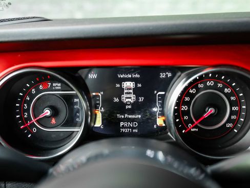 Used 2019 Jeep Wrangler Unlimited Rubicon image 27