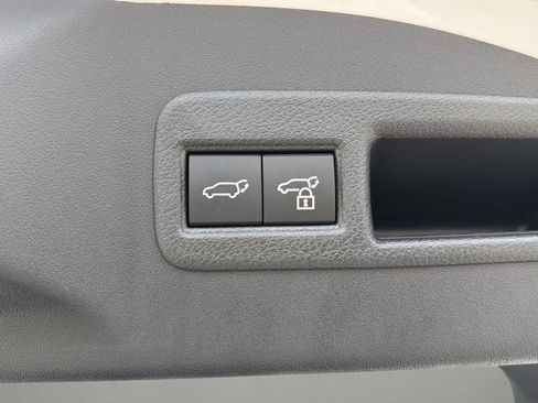 Used 2024 Toyota bZ4X XLE w/ Weather Package image 18