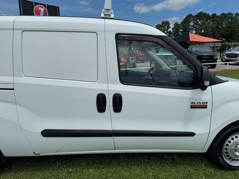 Used 2016 RAM ProMaster City Tradesman FWD image 10