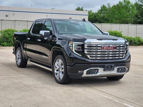 Used 2024 GMC Sierra 1500 Denali w/ Denali Reserve Package image 3