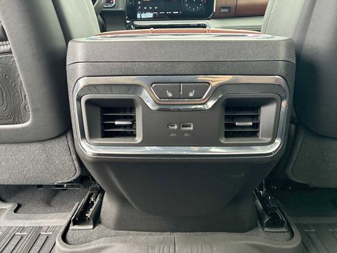 Certified 2024 GMC Sierra 1500 Denali Ultimate image 22