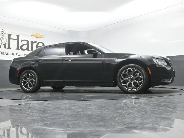 Used 2016 Chrysler 300 S AWD/4WD image 58