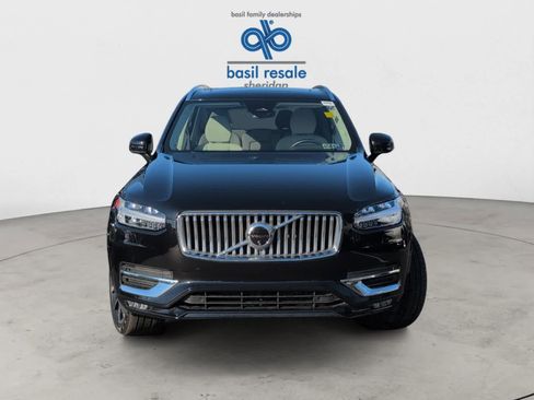Used 2025 Volvo XC90 B5 Plus w/ Protection Package Premier image 10