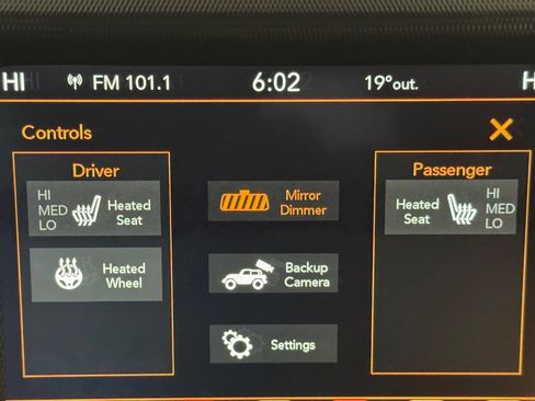 Used 2021 Jeep Wrangler Unlimited Sahara w/ Cold Weather Group image 34