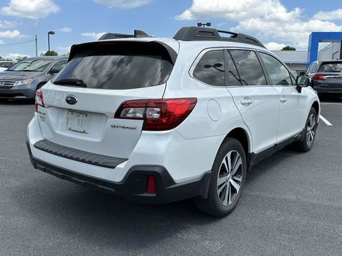 Used 2019 Subaru Outback 2.5i Limited w/ Popular Package #2 AWD/4WD image 8