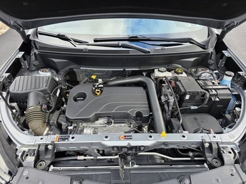 Used 2023 Chevrolet Equinox LT image 11